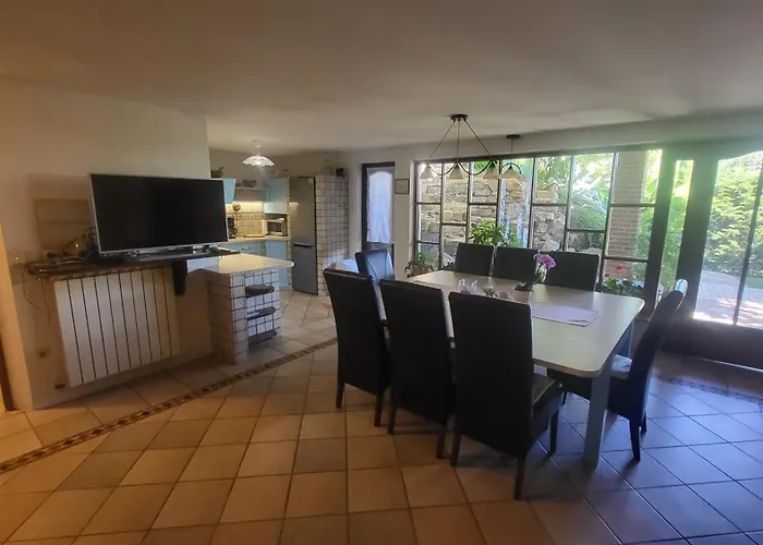 Seaside Homestead Molk With Private Pool Casa de Férias *